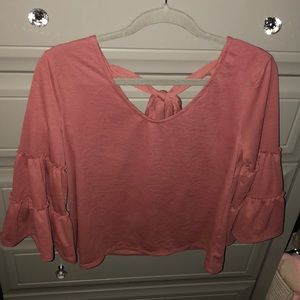 Soft cotton bell sleeve shirt 🎀